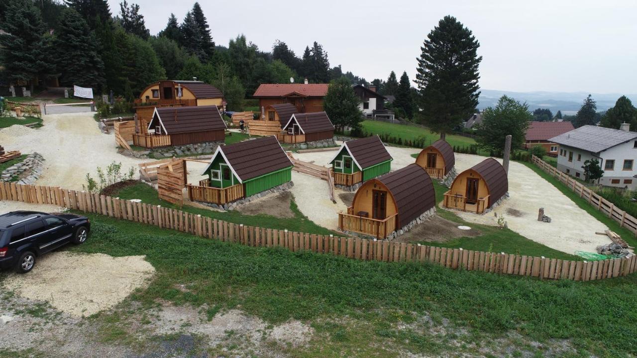 فندق Glamping Park Mönichkirchen المظهر الخارجي الصورة