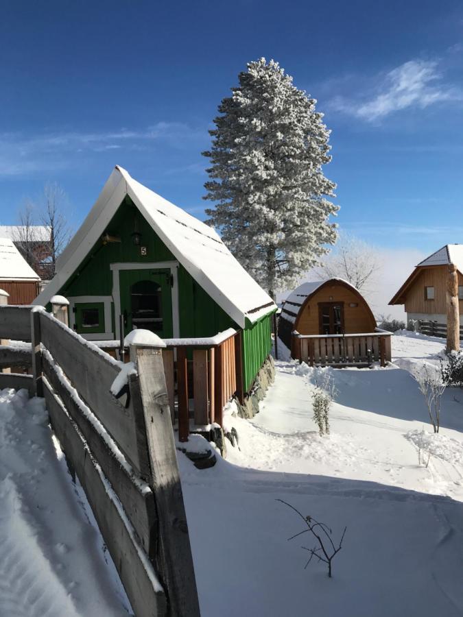 فندق Glamping Park Mönichkirchen المظهر الخارجي الصورة