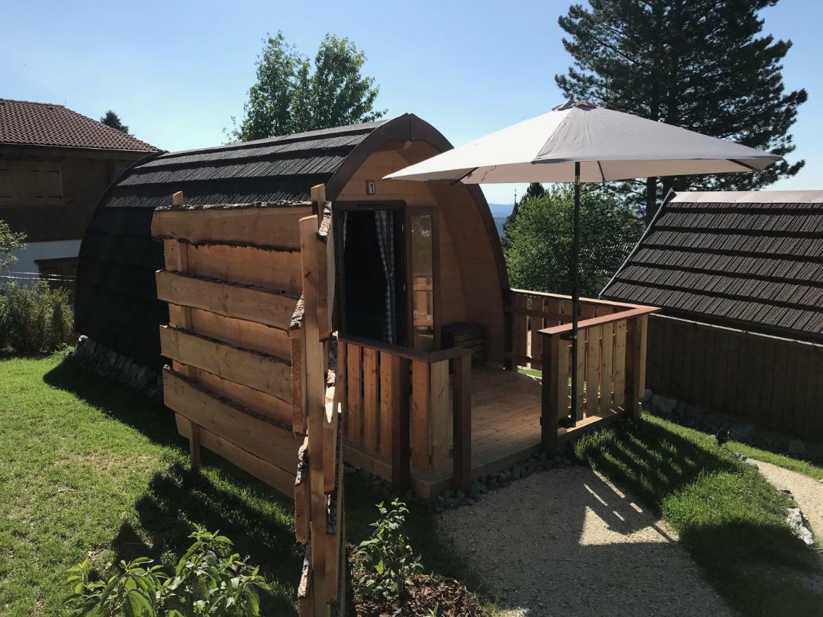 فندق Glamping Park Mönichkirchen المظهر الخارجي الصورة